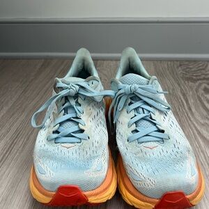 Hoka Clifton 8